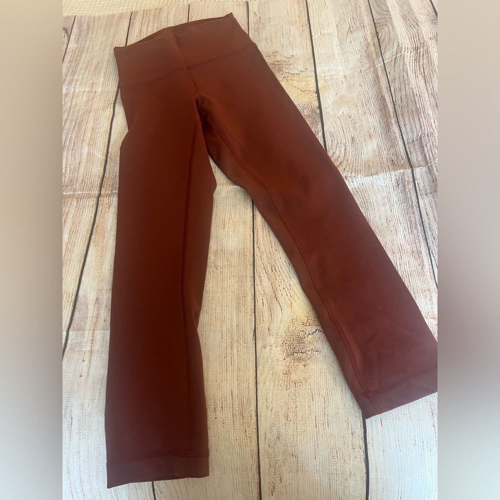 Lululemon Wunder train leggings size 2 savannah color - nwot